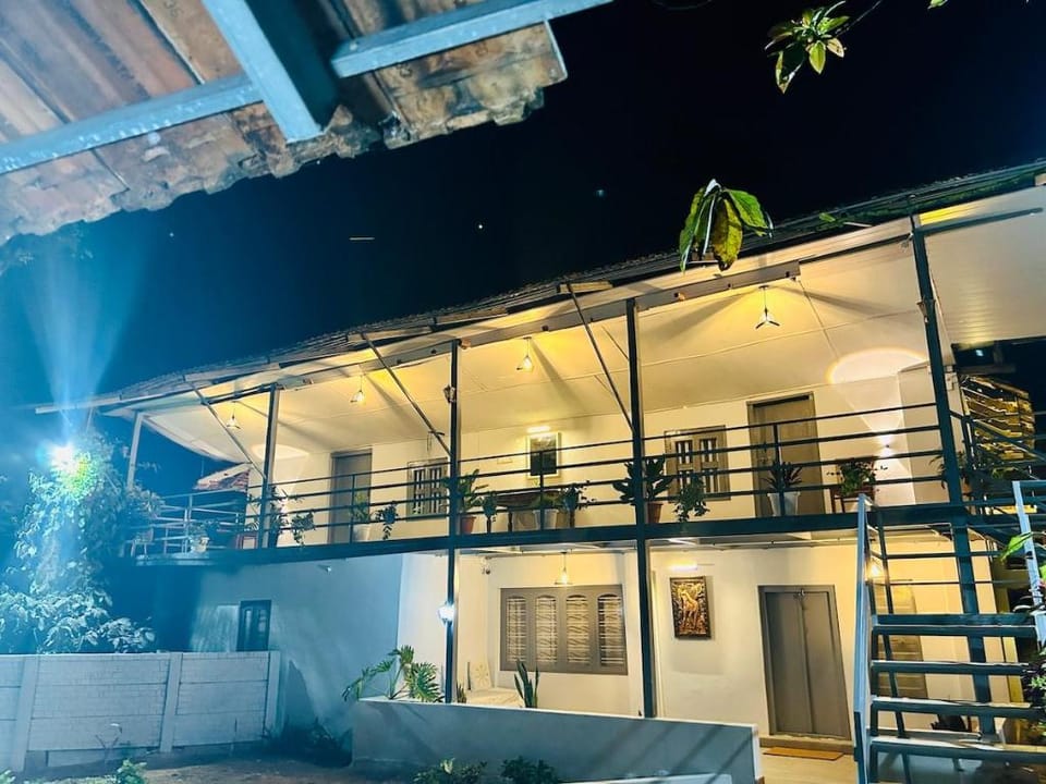 Yethkadu FieldView Home Stay- Entire Home Farm Stay in Kerala