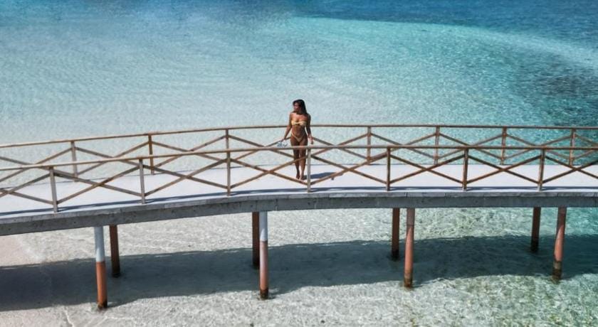 Bibee Surf Hotel in Maldives
