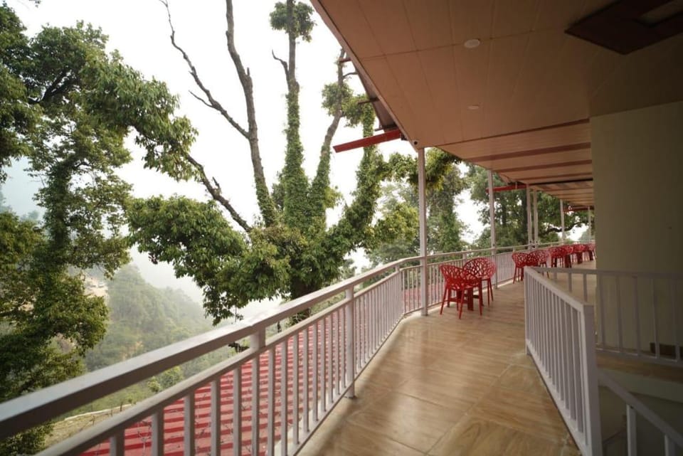Kedar Greens Hotel in Uttarakhand