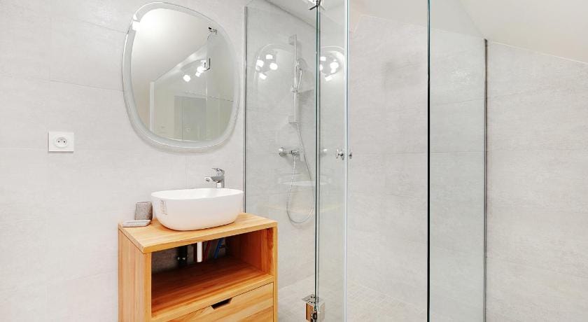 Beautiful apartment- 3BR/10P - Montparnasse Apartment in Paris