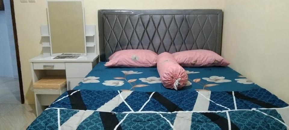 VIO HOMESTAY PANTAI UNGAPAN Hotel in East Java