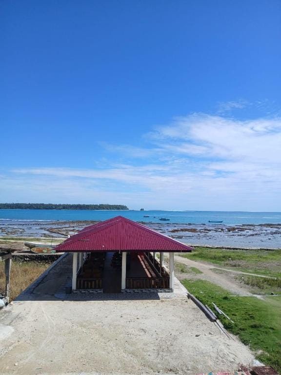 The KeyHole Surf Camp Hotel in Indonesia