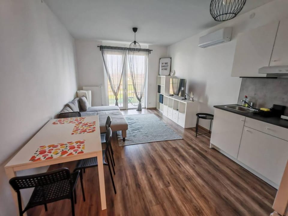 Juniper Studio near supermarkets Apartment in Hungary