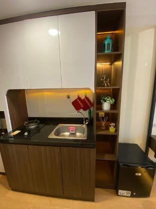 Joey@Mtown Dakota SMS-Summarecon Mall Serpong Apartment in West Java