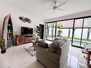 3 BR Private Villa in Seminyak Vacation rental in North Kuta