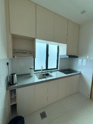 Kuching BMC Swinburne KennyHill - 4 room max 7pax Vacation rental in Kuching