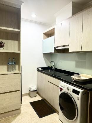 Luxurious, Expat-Friendly Menteng Park Suite Vacation rental in Jakarta