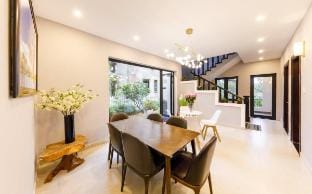 ĐL Villa 6br +1Br family - 15k Vacation rental in Dalat