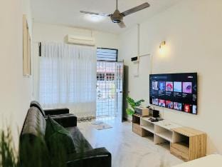 BM大山脚 7Pax Singlestorey Alma 8minute to Aeon mall Vacation rental in Penang