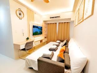 East Gate 34B - 2BR Unit Newly Furnished Pool Gym Apartment in Lapu-Lapu City