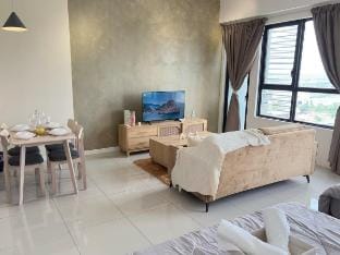 Subang Retreat | Sleeps 4 Cozy Vacation rental in Subang Jaya