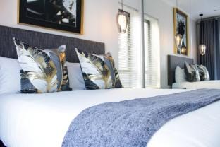 Stunning 2 Bedroom Apartment near Monte casino Apartment in Sandton