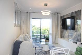 Stunning 2 Bedroom Apartment near Monte casino Apartment in Sandton