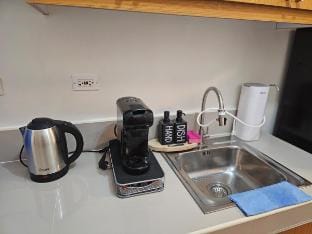 ML Place @ Trees Residences Vacation rental in Quezon City
