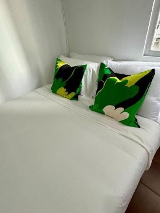 3BR Pioneer Condo|Boni Edsa MRT linked| w/netflix2 Apartment in Mandaluyong