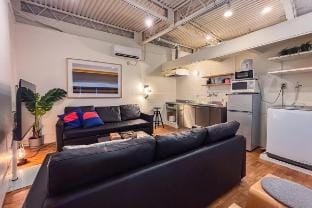 【2BR】TJ Tennoji area easy access from KIX 10pax Vacation rental in Osaka