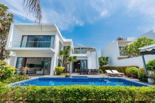 Ruby Villa D3 In Front of the Sea Vacation rental in Vung Tau