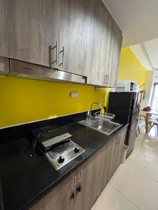 Lemon Room S Residences RM 1419 by Prime Stay MOA Vacation rental in Pasay