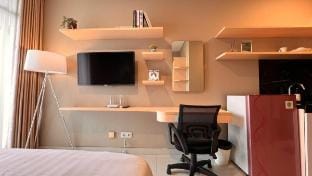 Magnolia by Eden | Netflix Access | Puri Indah Vacation rental in Jakarta