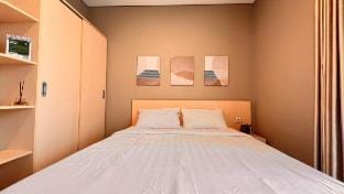 Magnolia by Eden | Netflix Access | Puri Indah Vacation rental in Jakarta