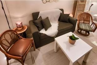 City View 2br in Makati XBOX 100mbps Netflix Vacation rental in Makati