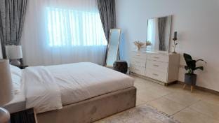 Large Apartment in Dubai Marina Apartment in Dubai