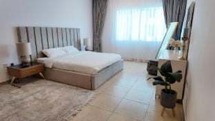 Large Apartment in Dubai Marina Apartment in Dubai