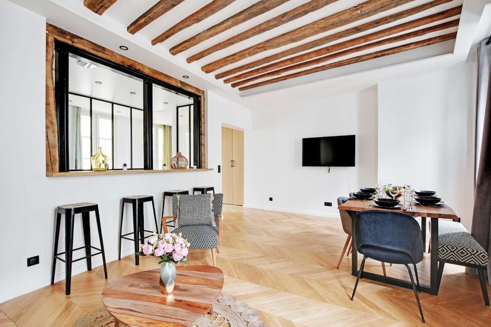 Spacious apartment - 2BR/6P - Le Marais Apartment in Paris