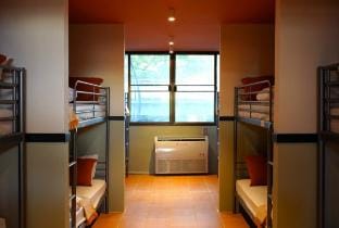 Nitra Hostel, 200m to Siriraj river ,grand palace Vacation rental in Bangkok