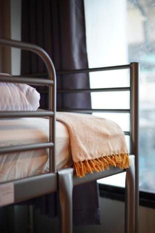 Nitra Hostel, 200m to Siriraj river ,grand palace Vacation rental in Bangkok