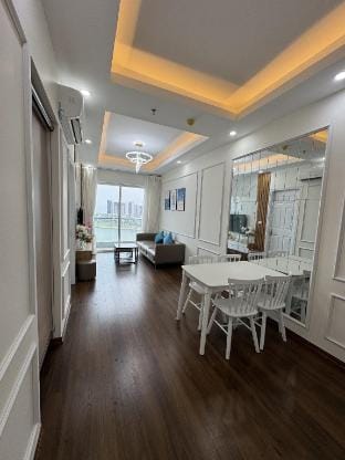 Hachi House - 2 Bedroom- Sea View Apartment in Laos