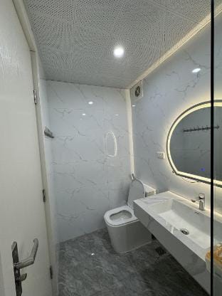 Hachi House - 2 Bedroom- Sea View Apartment in Laos