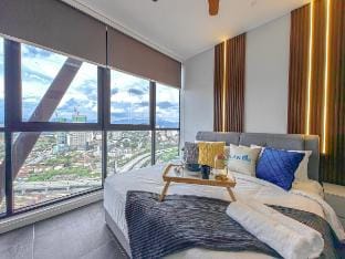 Lvl36 Comfy Muji 1-bedroom Studio | FreeNetflix Apartment in Federal Territory of Kuala Lumpur