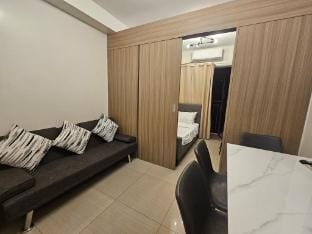 The Executive Suites at Shore 2 (unit 0001) Apartment in Pasay