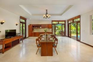 Furama resort_ 4 bedrooms  Villa in Da Nang