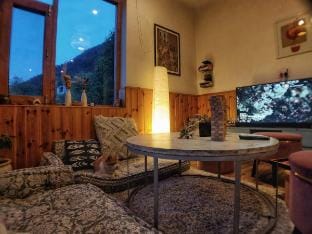 Sajla Houses Vacation rental in Himachal Pradesh