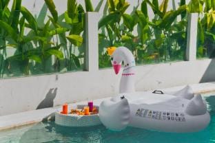 Brand New Modern 3BR Villa for 6 in Canggu Vacation rental in North Kuta
