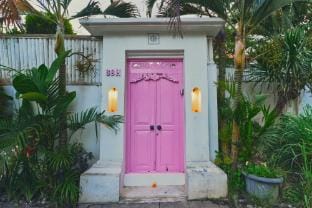 Brand New Modern 3BR Villa for 6 in Canggu Vacation rental in North Kuta