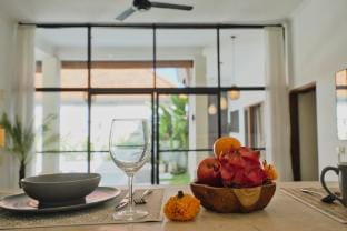 Brand New Modern 3BR Villa for 6 in Canggu Vacation rental in North Kuta