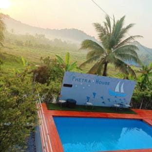Phetra House บ้านพักนครนายก Villa in Laos