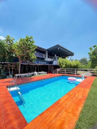 Phetra House บ้านพักนครนายก Villa in Laos