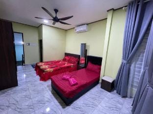 Homestay Safira 2 (Rumah berkembar 2 pintu) Vacation rental in Malaysia