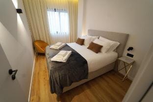 Crystal Palace Oporto Flat Vacation rental in Porto