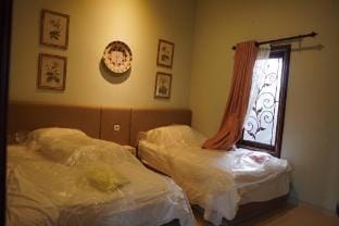 Lovely Home in the Middle of Malang Vacation rental in East Java