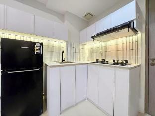 Vasanta Apt 2BR Oasis Bisnis with Pool,Onsen&Gym Vacation rental in West Java