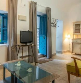 Charming 1900 Andalusian Apartment in Arcos de la Frontera Apartment in Sierra de Cádiz