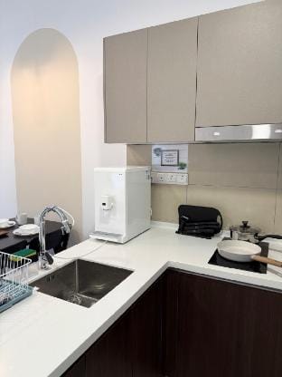 Spacious 3BR 7pax @ Suria Garden I Pool I Netflix Vacation rental in Subang Jaya