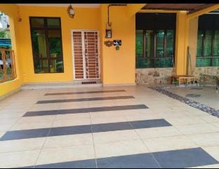 Afwan Homestay Klebang Vacation rental in Malacca