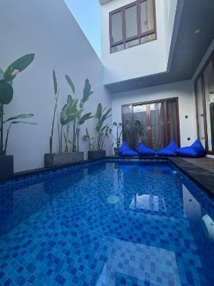 New private 3BR Villa w/ Pool, Nusa Dua Villa in Kuta Selatan