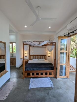 Lush current beach house  Vacation rental in Ahangama